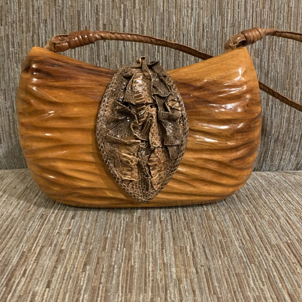 Vintage Used Timmy Woods Beverly Hills Collection brown wood shoulder bag